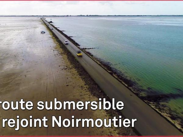 Photo La route submersible